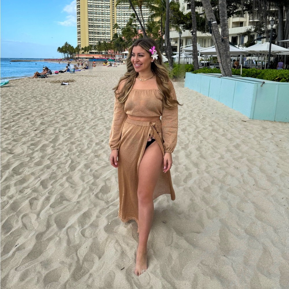 Lovers and friends Nayelli matching set metallic gold